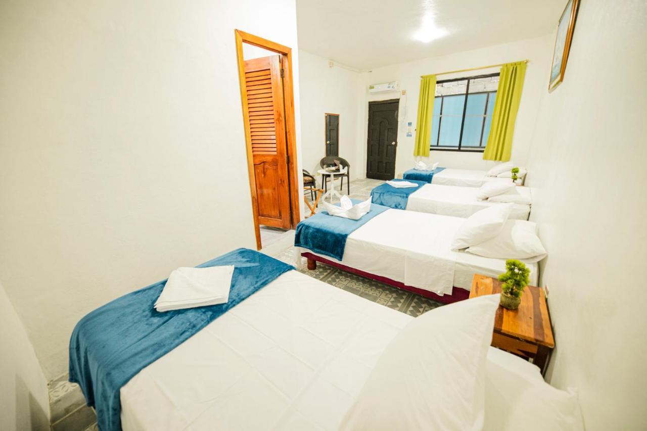 Hostal Gardner Galapagos Пуерто-Айора Екстер'єр фото